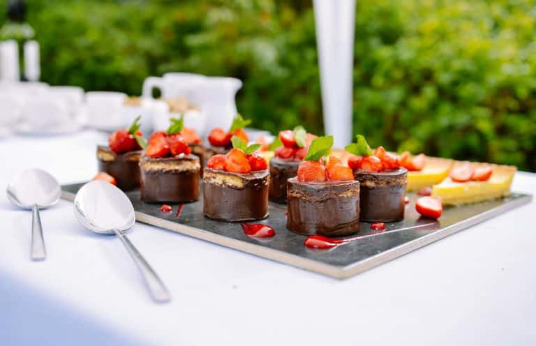 Catering—rundet wirklich jede Feier kulinarisch ab! 5 eating 601578 1920